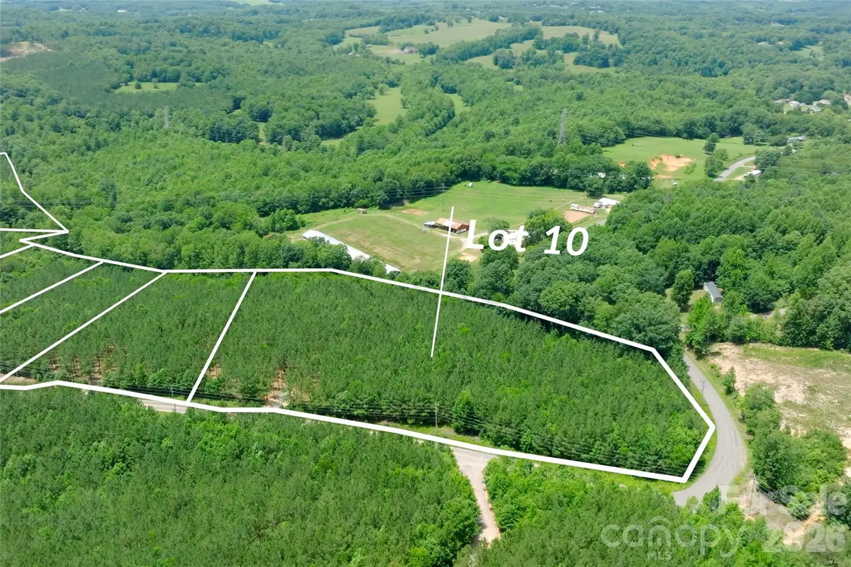 10 Morrison Road, Morganton, NC 28655 - #1