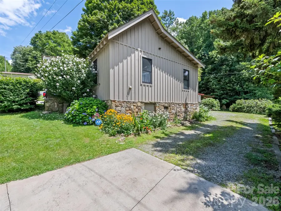 404 Red Bank Road, Waynesville, NC 28786 - #3