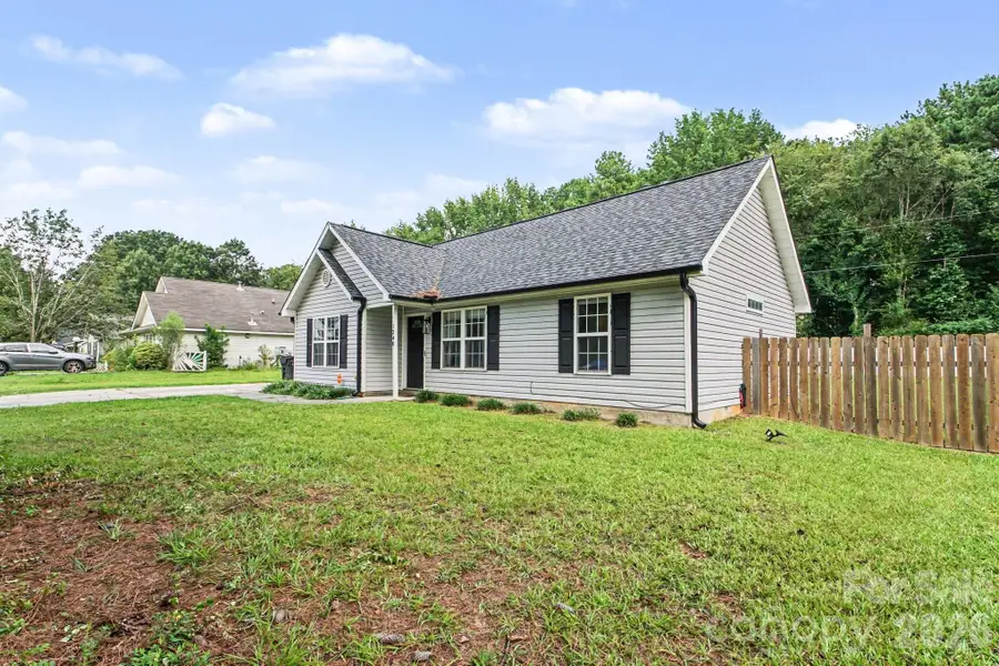 1240 Log Cabin Road, Charlotte, NC 28213 - #3