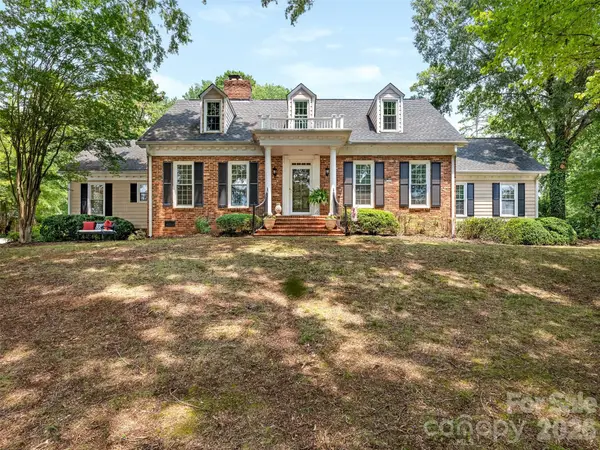 4313 Crossgate Road, Charlotte, NC 28226