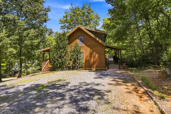450 Starling Road, Lake Lure, NC 28746