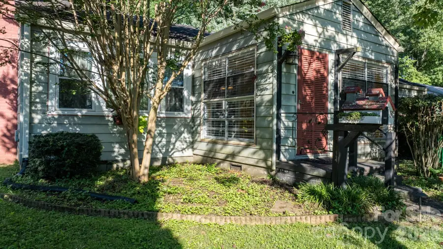 509 Westview Street Sw, Lenoir, NC 28645 - #2