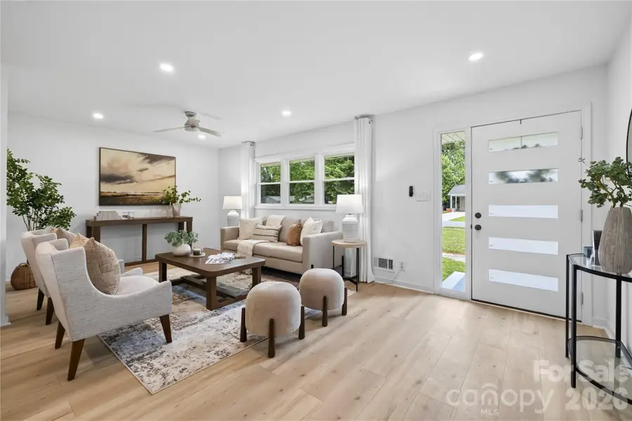 3826 Sudbury Road, Charlotte, NC 28205 - #2