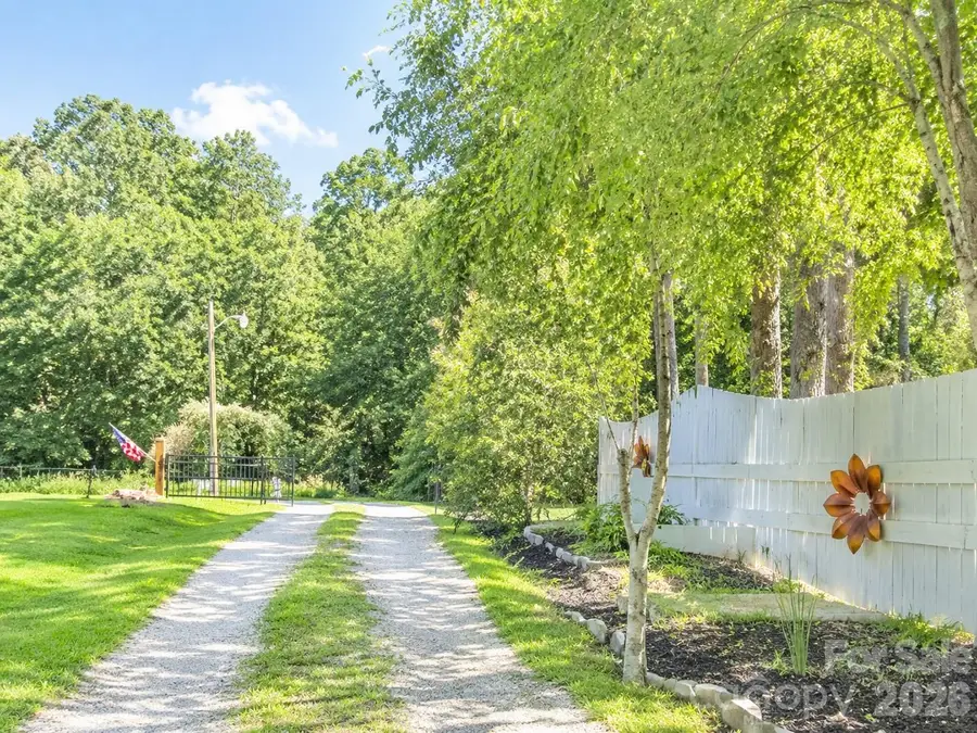 2323 Cherry Road, Catawba, SC 29704 - #3