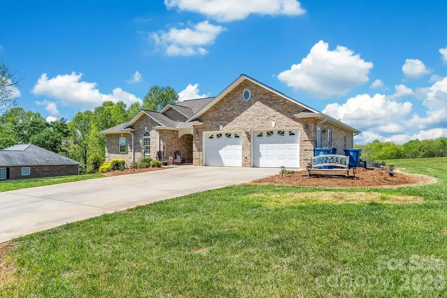 5507 Land Harbour Drive, Granite Falls, NC 28630 - #2