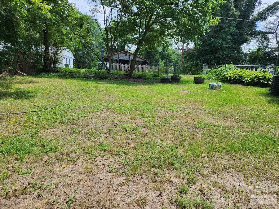198 Fayetteville Street #83, Asheville, NC 28806 - #2