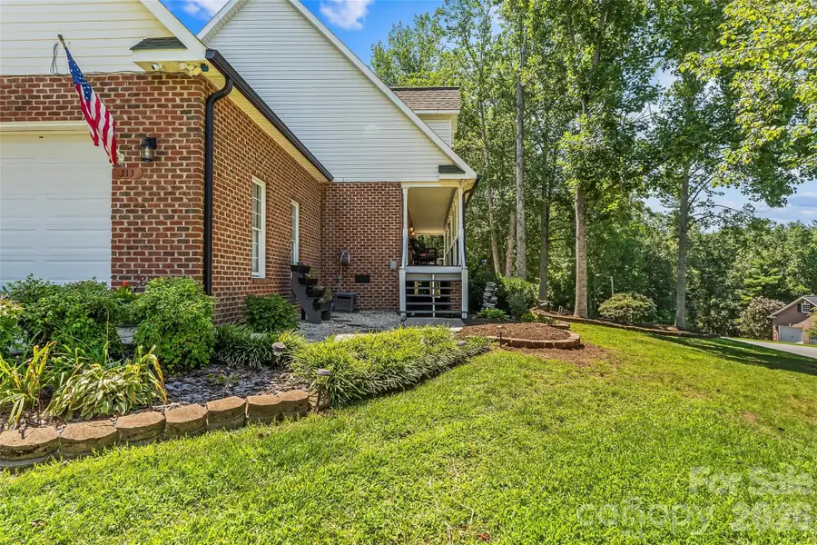 313 Springwood Drive Ne, Valdese, NC 28690 - #3
