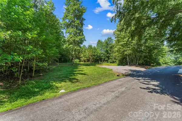 85 S Fairway Drive #24/27, Nebo, NC 28761
