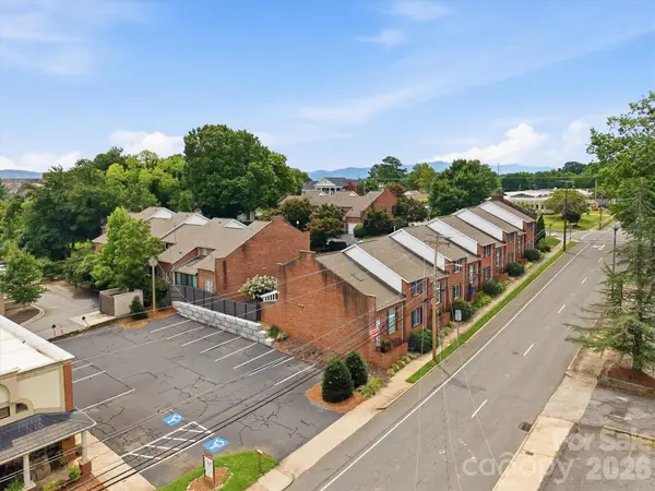 115 W Meeting Street, Morganton, NC 28655