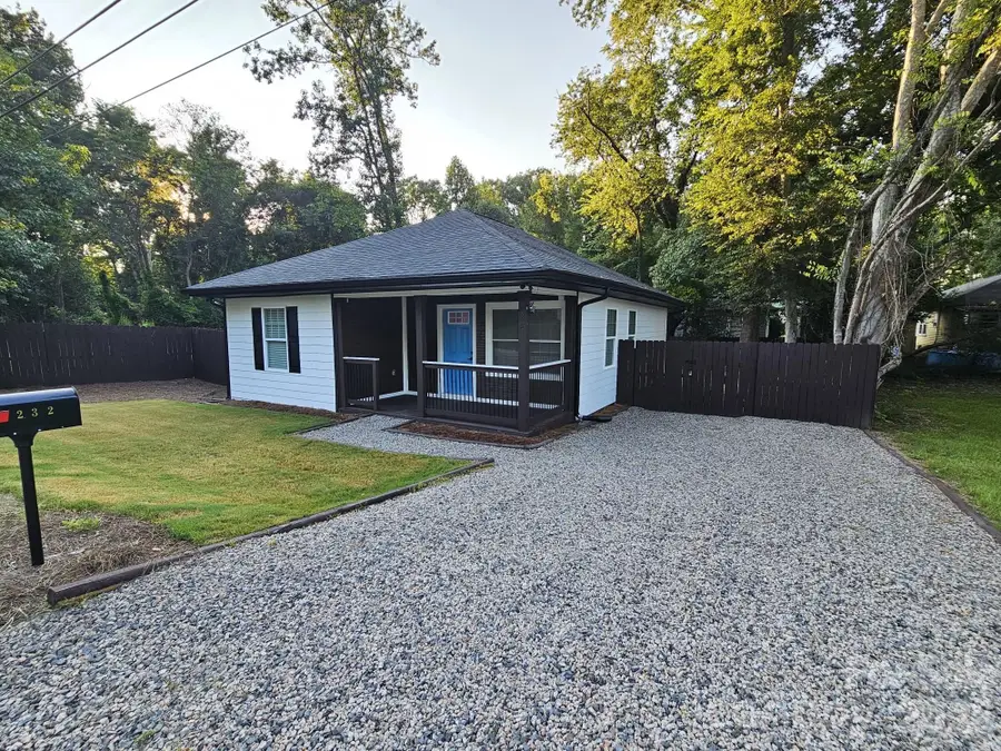232 W 2nd Street, Kershaw, SC 29067 - #2