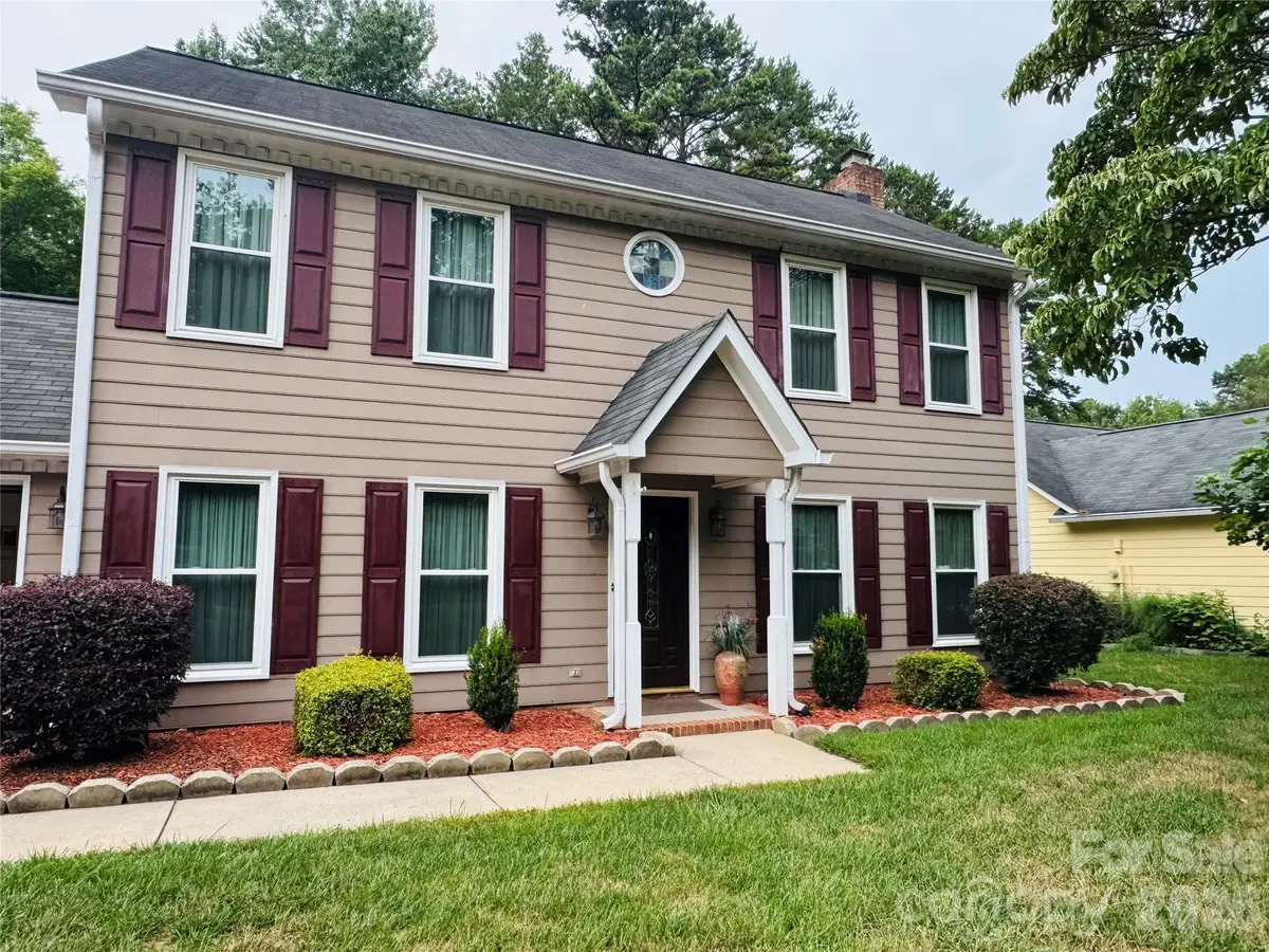 2527 Heathershire Lane, Matthews, NC 28105 - #1