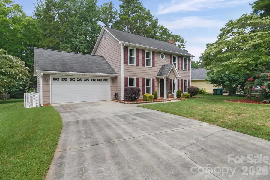 2527 Heathershire Lane, Matthews, NC 28105 - #3