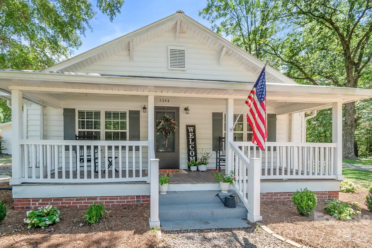7398 Old Jefferson Highway, Kershaw, SC 29067 - #1