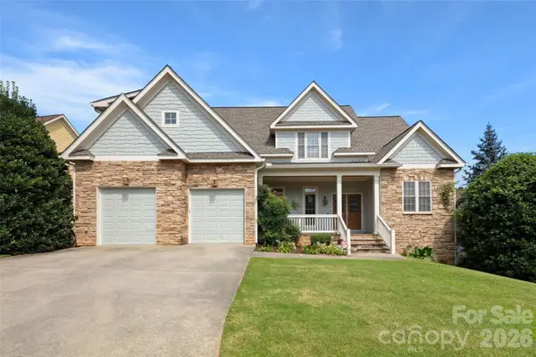 37 Stone House Road, Arden, NC 28704