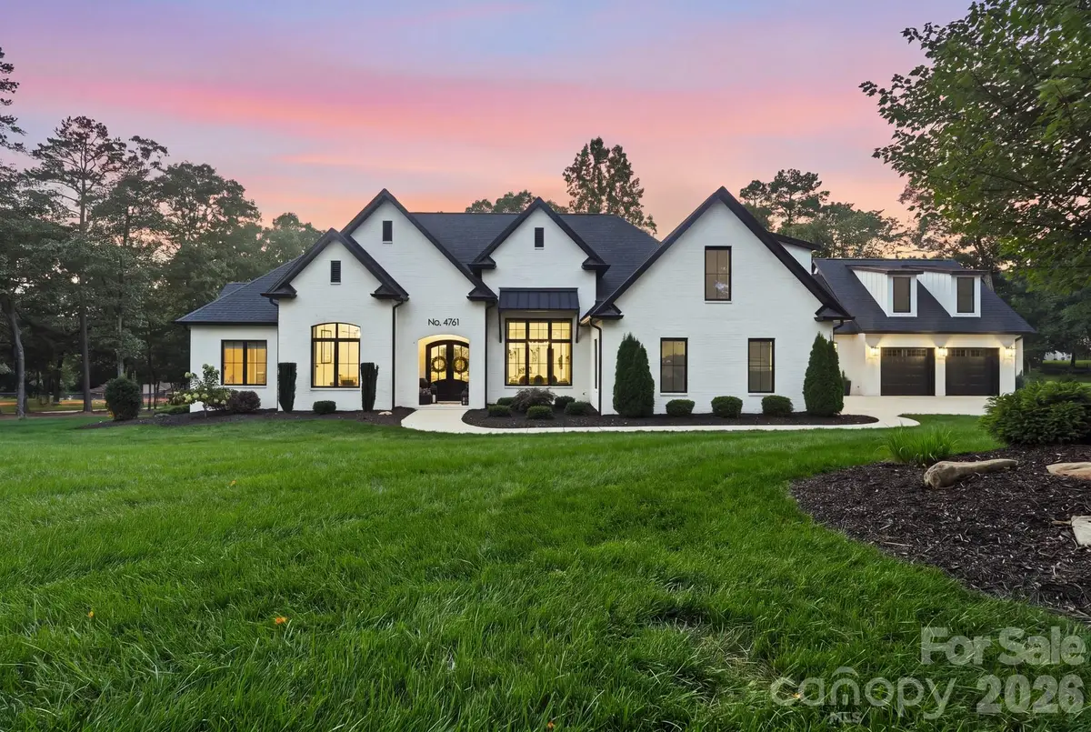 4761 Glen Hollow Lane Ne, Hickory, NC 28601 - #1