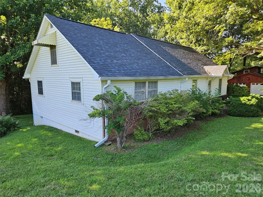 5086 Burkemont Road, Morganton, NC 28655 - #2