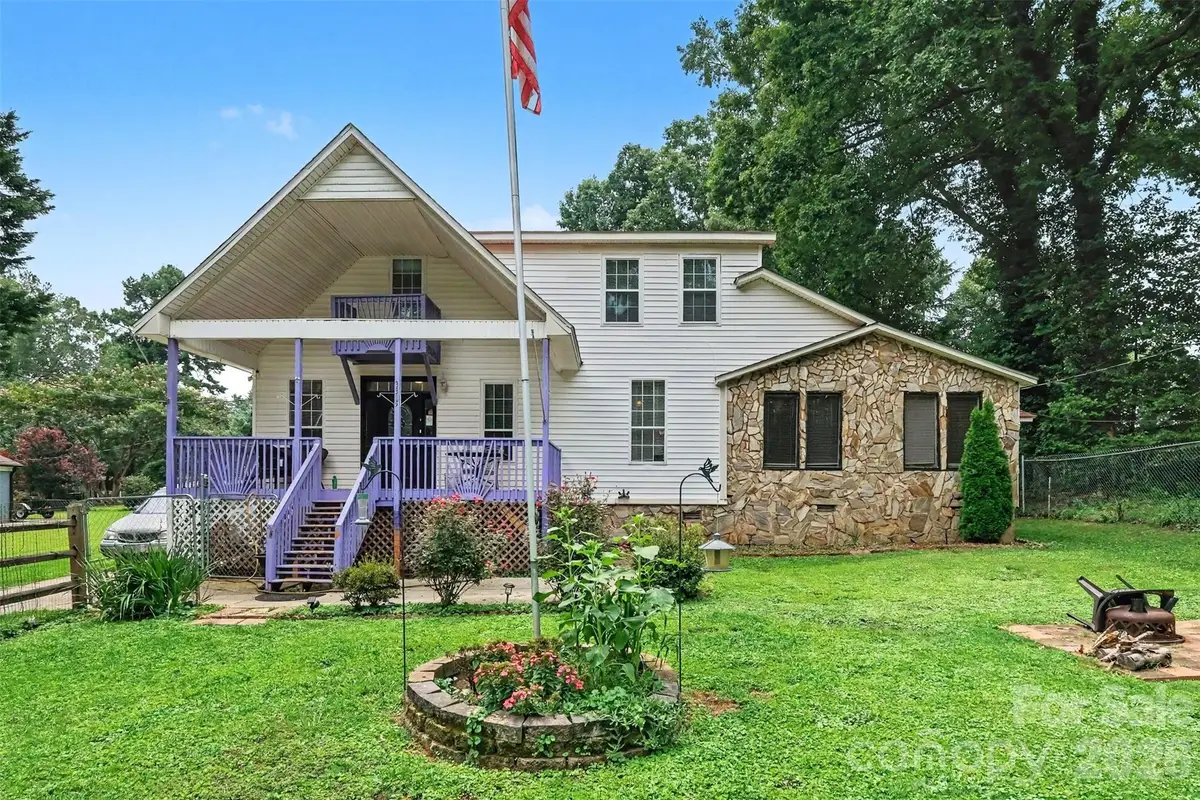 3315 Carver Place, Charlotte, NC 28269 - #1
