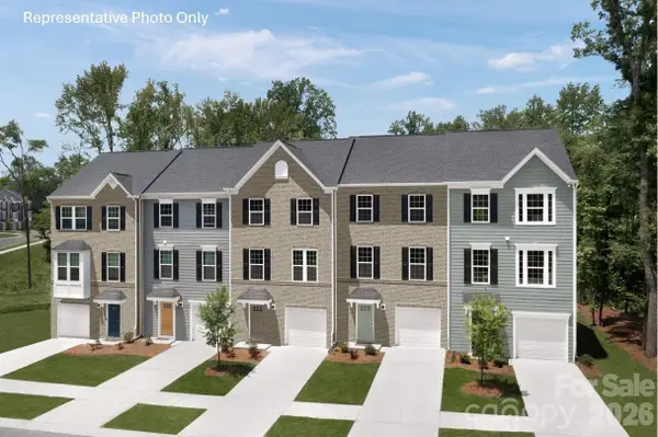 7357 Marino Court, Charlotte, NC 28212