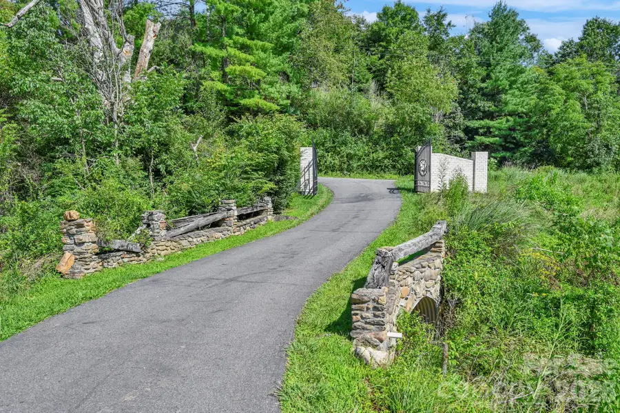 170 Bull Creek Road, Mars Hill, NC 28754 - #2