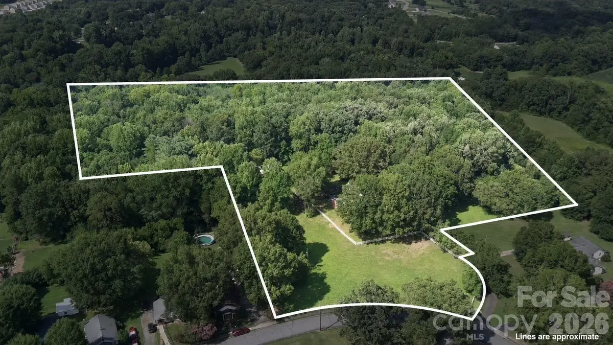17 E Murray Street, Maiden, NC 28650 - #1