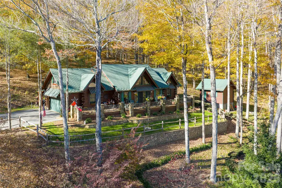 580 Flying Hawk Trail, Waynesville, NC 28786 - #2