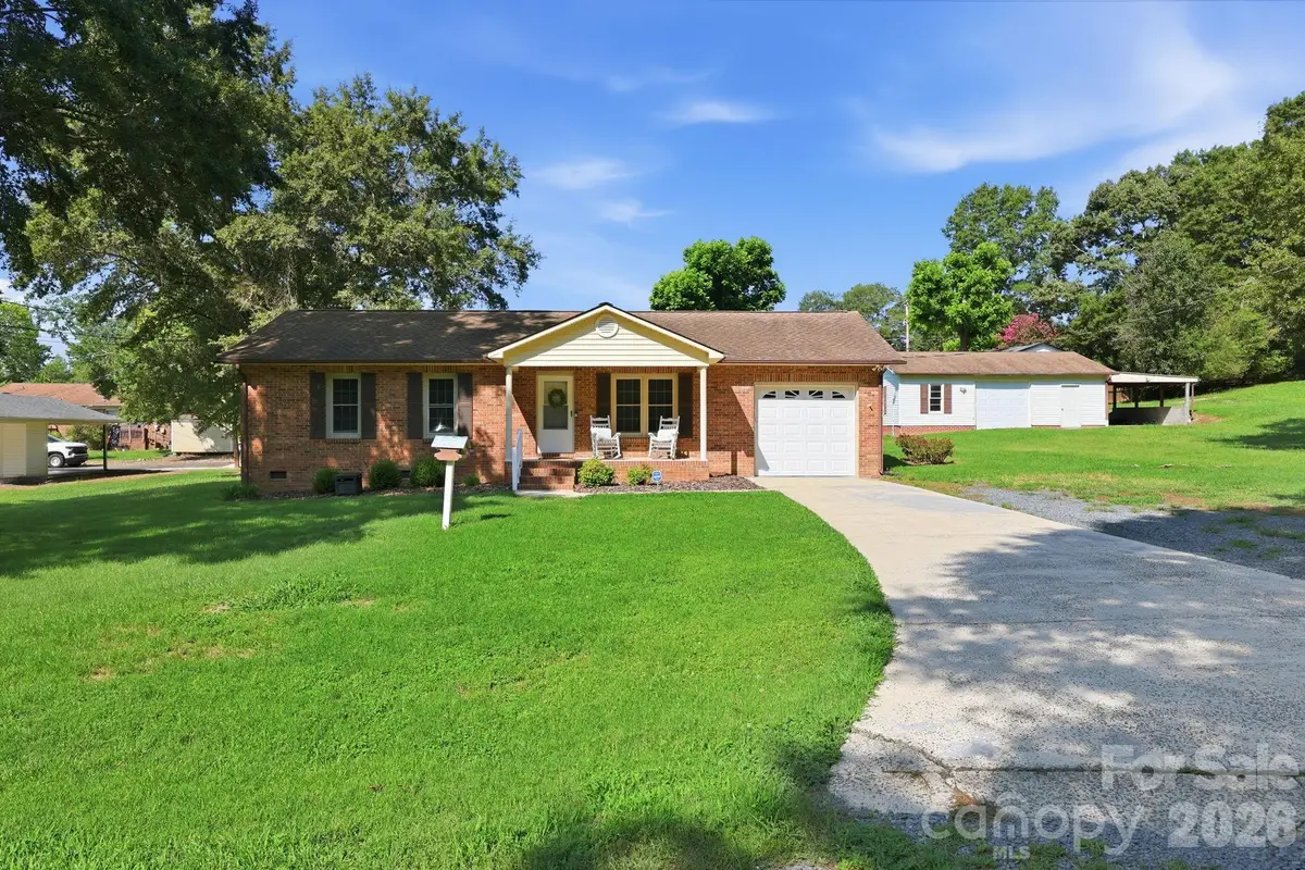 558 Snuggs Street, Albemarle, NC 28001 - #1
