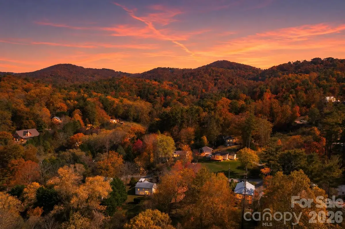 13 Bassett Road, Asheville, NC 28804 - #1