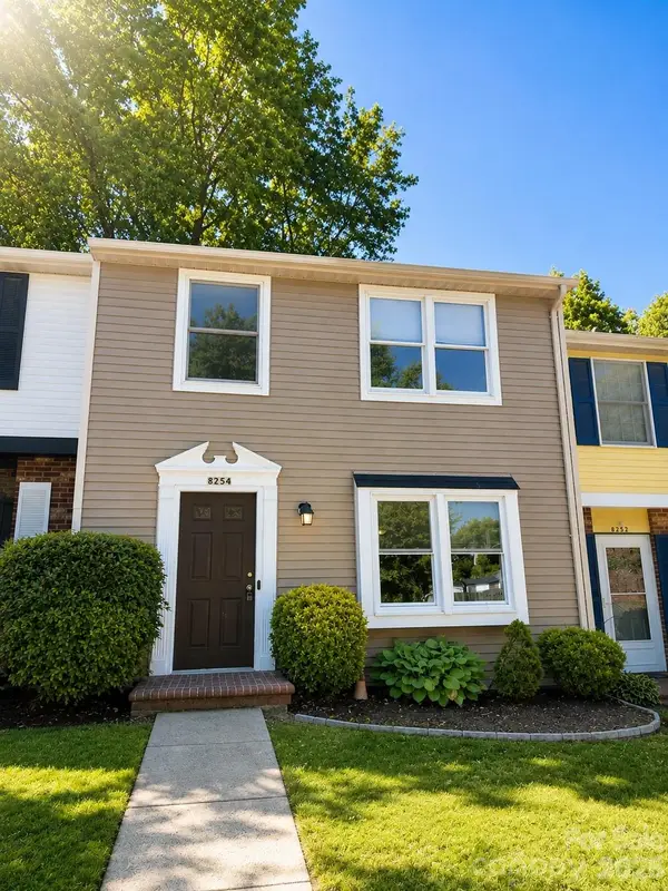 8254 Knights Bridge Road, Charlotte, NC 28210