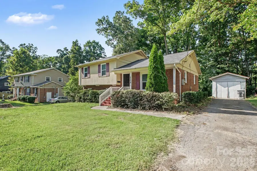 6209 Springfield Drive, Charlotte, NC 28212 - #2