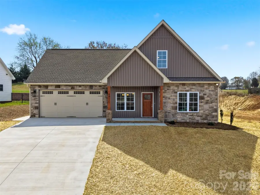 4957 Southview Drive, Hickory, NC 28602 - #3