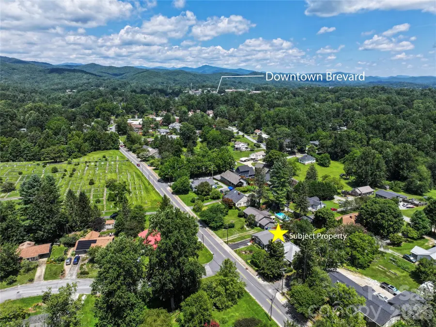 357 N Country Club Road, Brevard, NC 28712 - #2