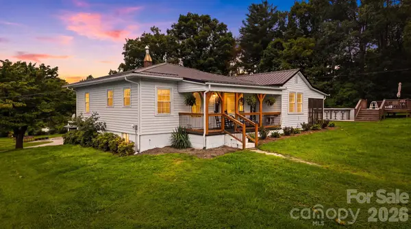 1706 Oakmont Drive, Lenoir, NC 28645