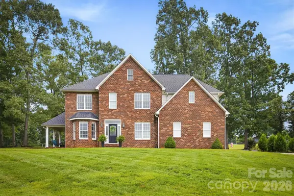 3890 Hyder Court, Morganton, NC 28655