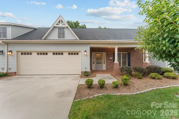 823 Iris Lane, Newton, NC 28658