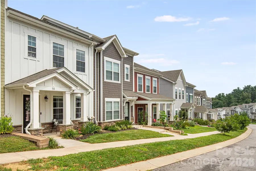 30 Walnut Springs Drive, Asheville, NC 28804 - #3