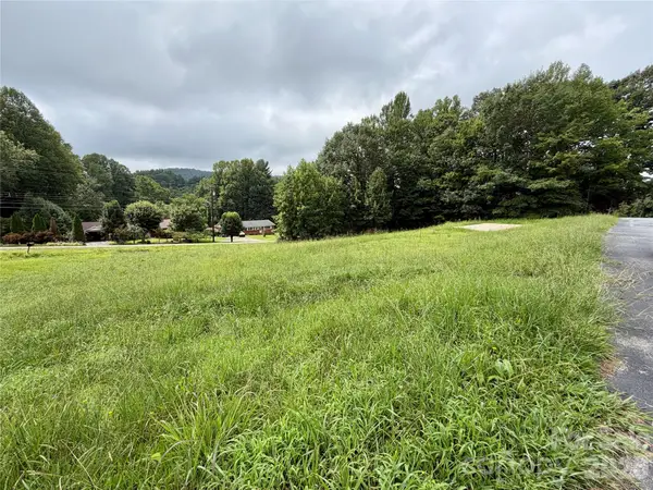 196 Beaman Road E, Marion, NC 28752