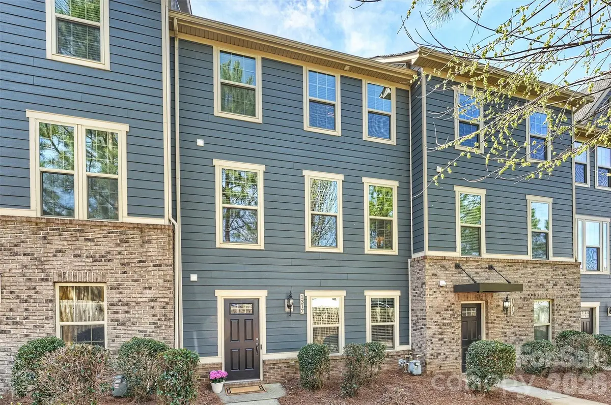 1317 Queen Lyon Court, Charlotte, NC 28205 - #1