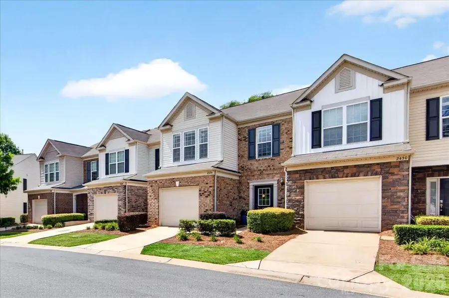 2434 Royal York Avenue, Charlotte, NC 28210 - #2