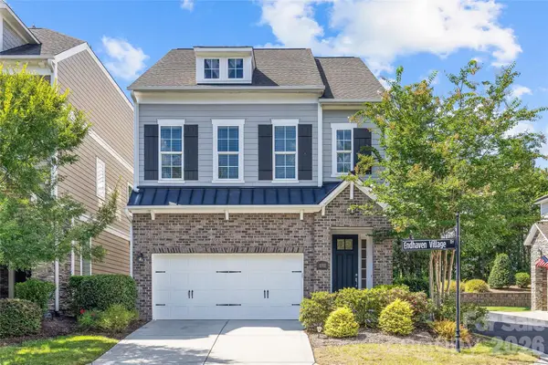 10702 Endhaven Village Drive, Charlotte, NC 28277