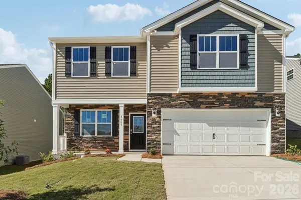 126 Ridgehaven Drive, Waynesville, NC 28786