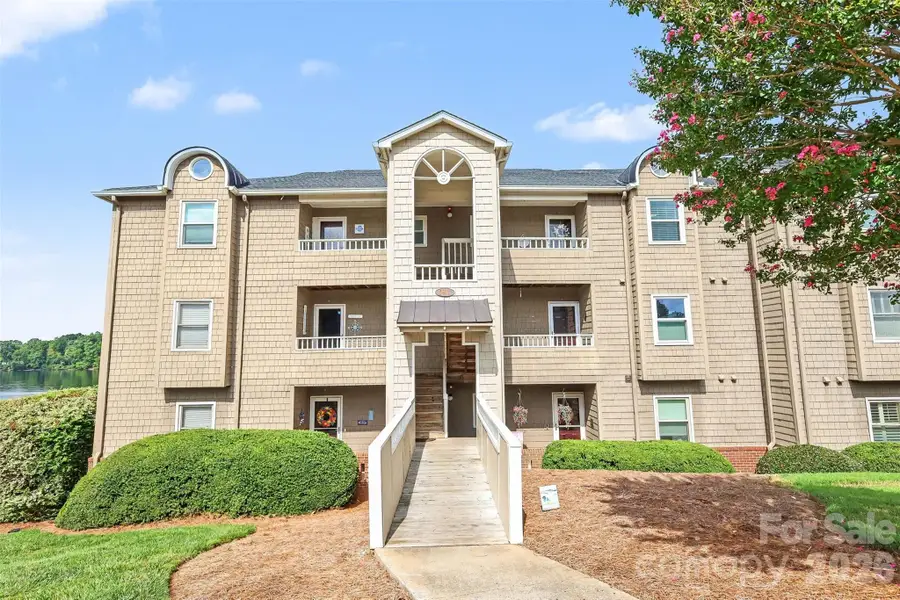 9817 Emerald Point Drive #Unit 10, Charlotte, NC 28278 - #3