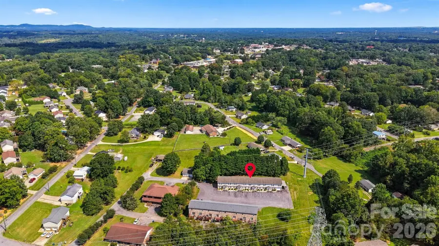102 King Henry Lane, Granite Falls, NC 28630 - #2