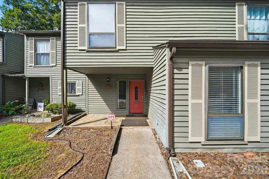4340 N Center Street #203, Hickory, NC 28601 - #3