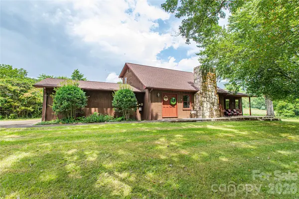 132 Hurd Road, Canton, NC 28716