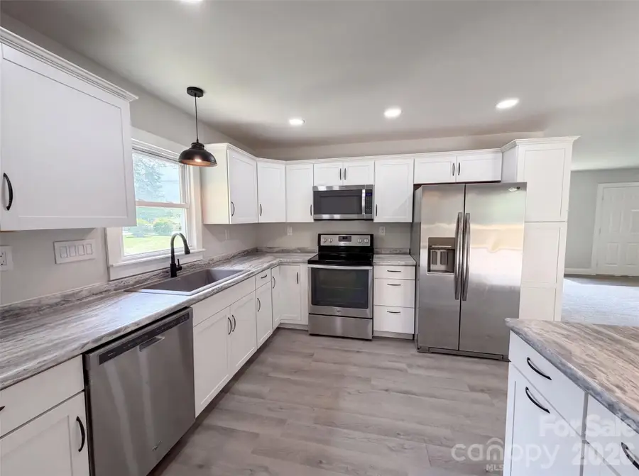 704 Morningside Drive, Mount Holly, NC 28120 - #2