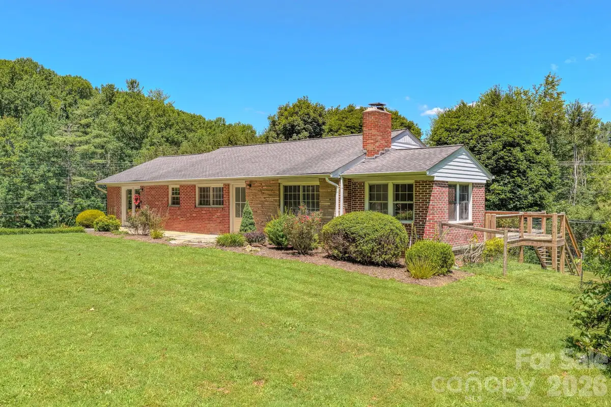 2150 Nc 80 Highway, Bakersville, NC 28705 - #1