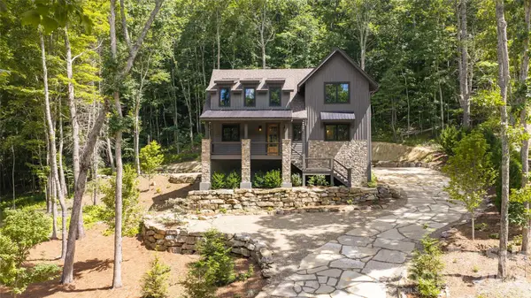 11 E Fish Camp Trail #W19, Glenville, NC 28736