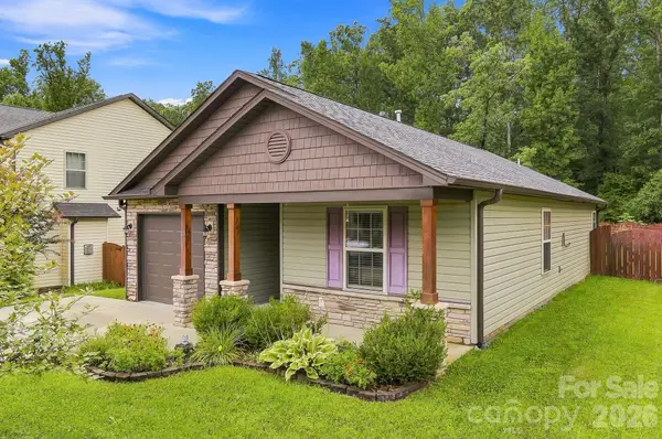 13 Mallard Run Drive, Arden, NC 28704