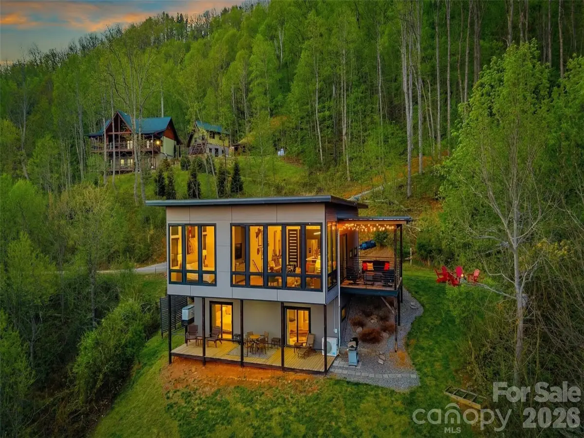 147 Bluff Creek Terrace, Candler, NC 28715 - #1