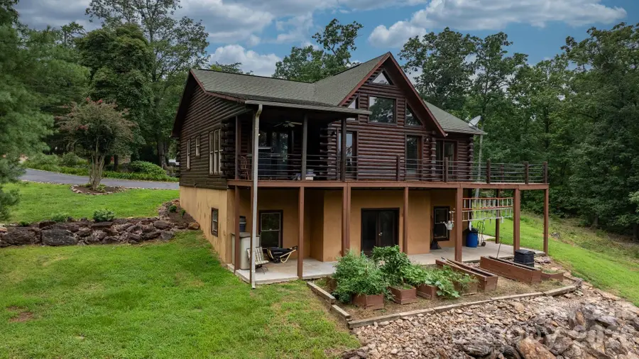 422 Ridge Creek Drive, Taylorsville, NC 28681 - #2
